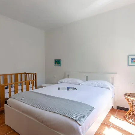 Joivy Delightful Flats Near Βερνάτσα