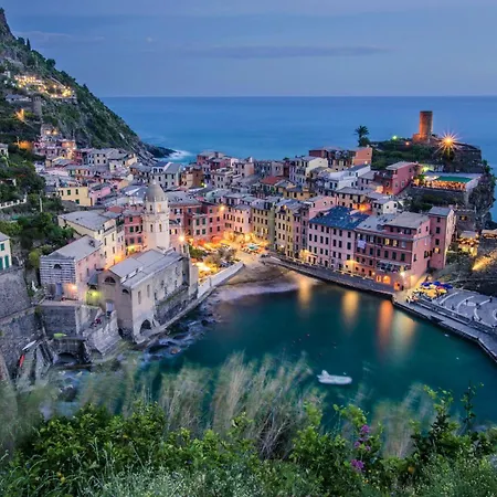 Joivy Delightful Flats Near * Vernazza